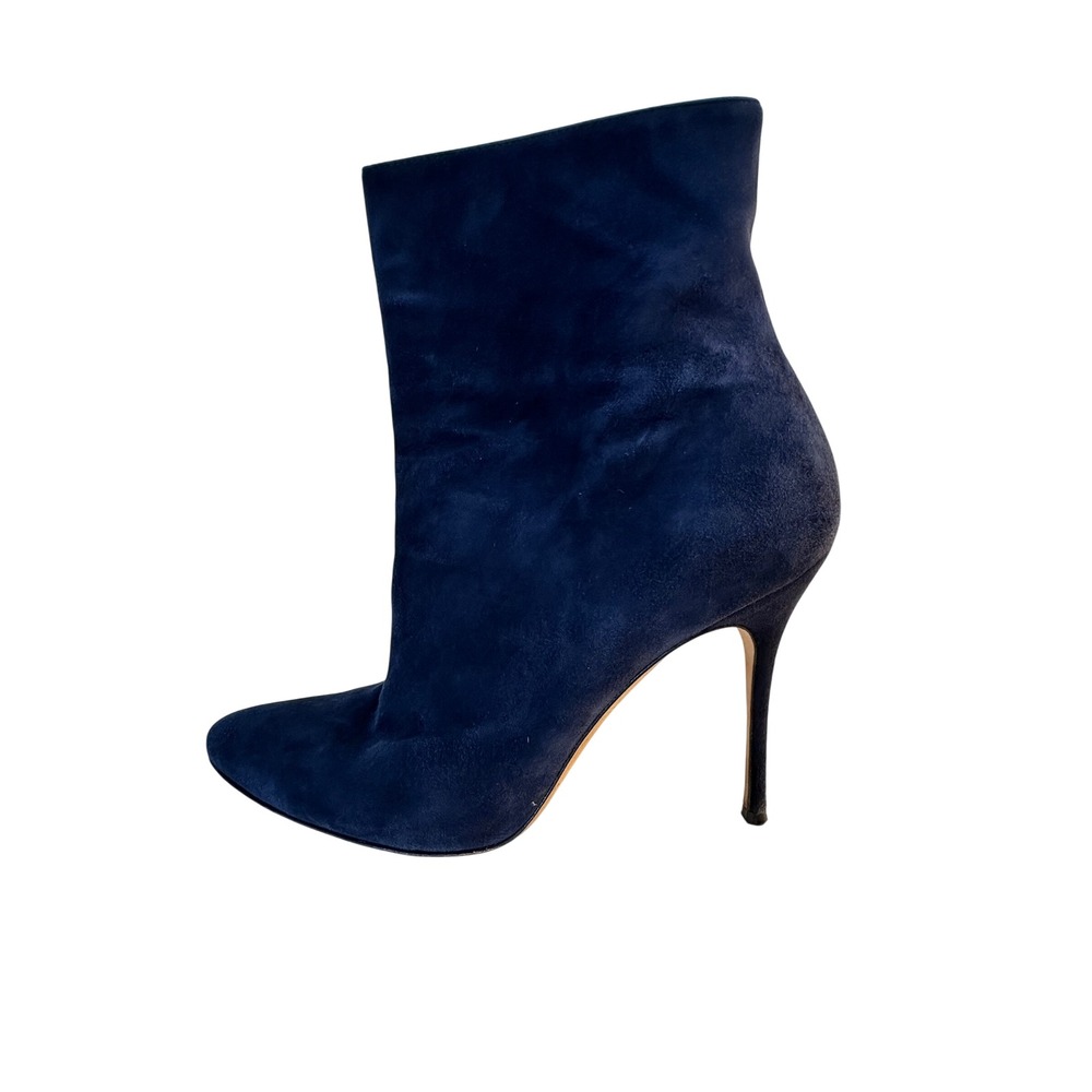 Manolo Blahnik Ankle Boots Booties Size 40 Navy Blue Suede Stiletto Pointed Toe